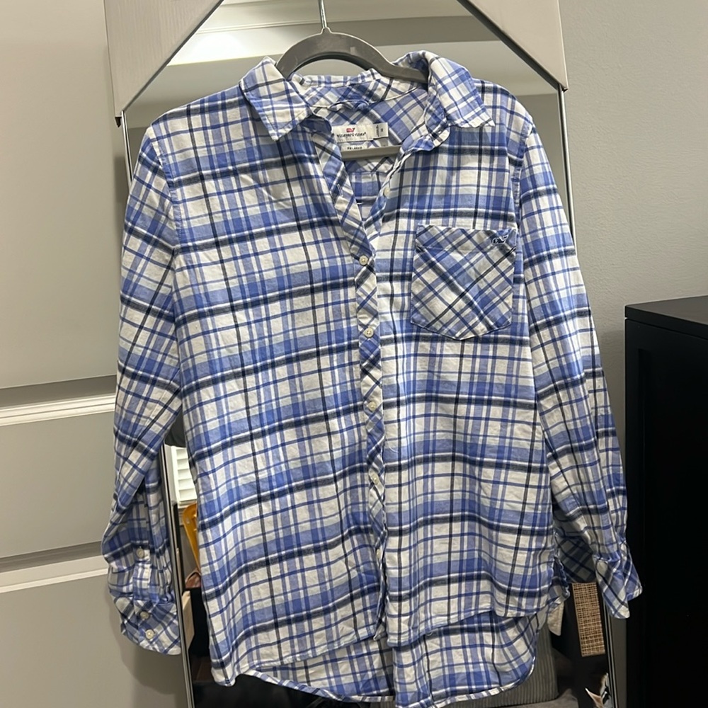 Vineyard Vines women’s button up